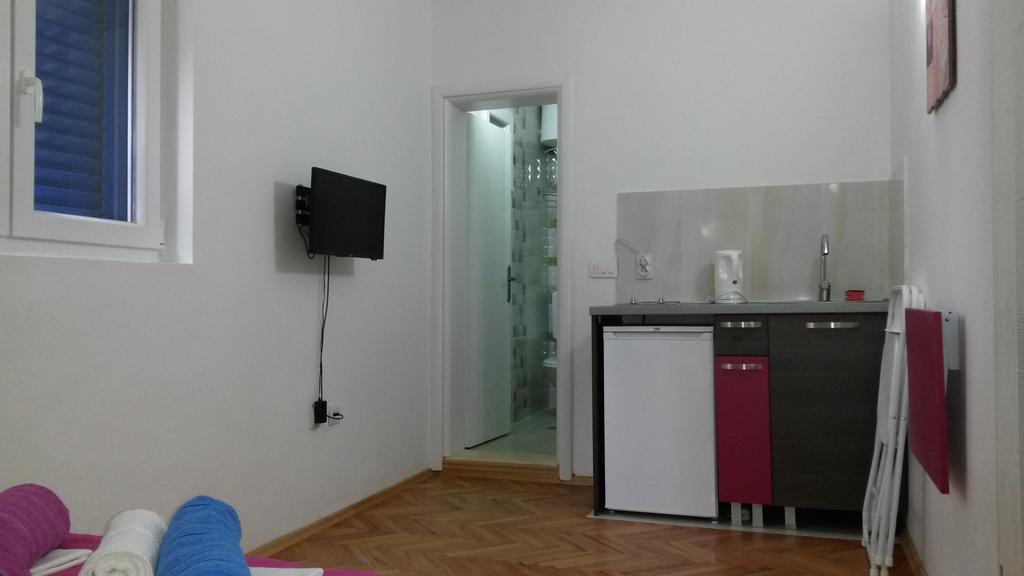 Apartmani Draskovic Petrovac Extérieur photo