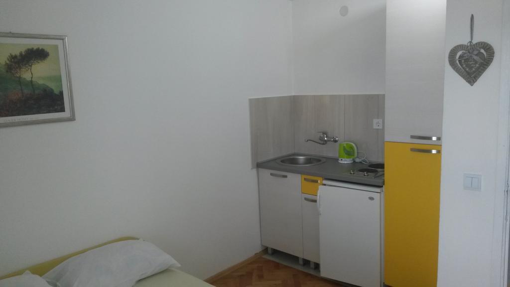 Apartmani Draskovic Petrovac Extérieur photo