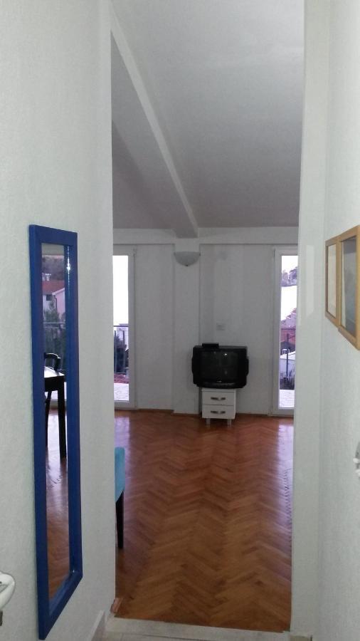 Apartmani Draskovic Petrovac Extérieur photo